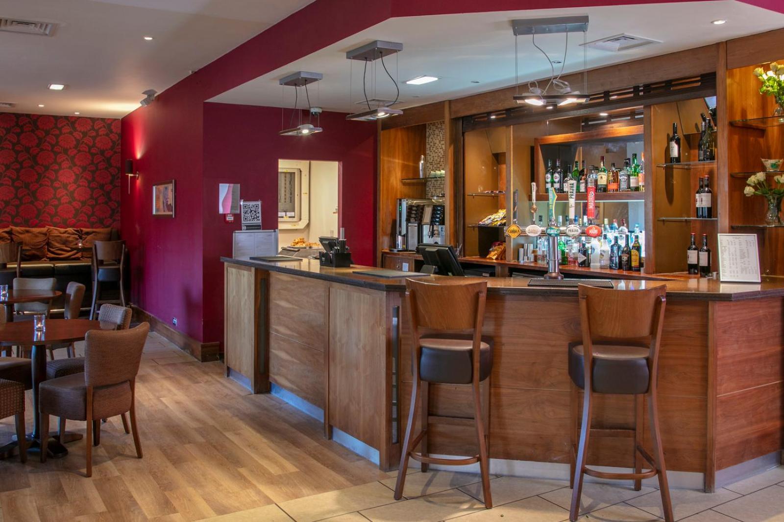 Milestone Peterborough Hotel A1M, Sure Hotel Collection By Best Western Stilton Exterior photo