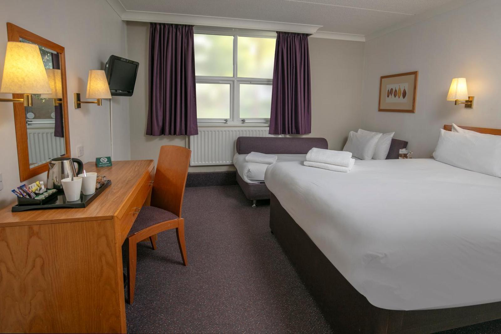 Milestone Peterborough Hotel A1M, Sure Hotel Collection By Best Western Stilton Exterior photo